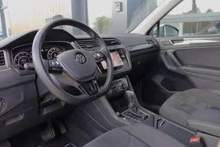 Volkswagen Tiguan 1.4 TSI ACT Highline Business R | Dealer Onderhouden | Led | Virtual | Stoelverwarming | Trekhaak | Carplay / 25