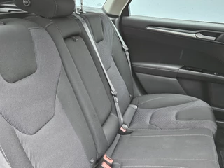 Ford Mondeo Wagon 1.5 Titanium NAVI TEL CC PDC SYNC KEYLESS / 12