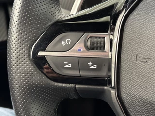 Peugeot 2008 1.2 Hybrid 145 GT | Automaat |145PK | Airco-Ecc | LM-Velgen | PDC | Navigatie | Camera | Cruise | Carplay | DAB | ( Vestiging - Vianen Tel:0347-371248 ) / 19