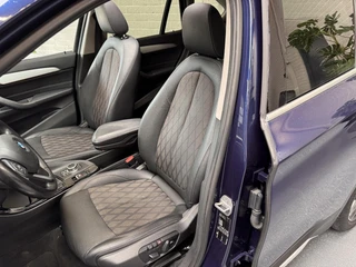 BMW X1 sDrive18i Executive | X-line | Pano | Navi | Camera | Keyless | Elektr achterklep | Stoelverwarming | Elektr stoelen / 2