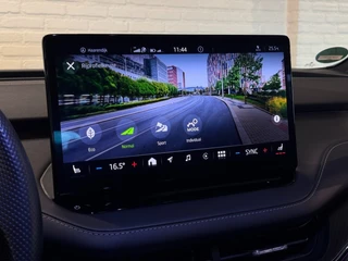 Škoda Enyaq iV 80 Sportline 204pk 95% BTW Warmtepomp Pano Camera 21'' / 37