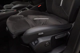 Opel Grandland 1.6 Turbo Plug-In Hybrid 300pk 4x4 GSe | Navigatie | Camera | Comfort stoelen | Elektrische achterklep | Stoel- en stuurverwarming | Adaptive Cruise control | / 21
