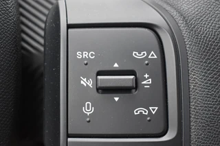 Citroën ë-C3 You 113pk 44 kWh | SOH 100%  Airco  | Parkeerhulp | Getint glas | Lage km stand | 8 Jaar Citroen We Care garantie / 18