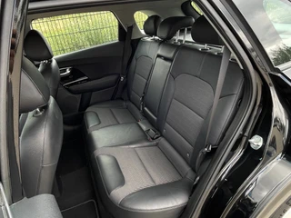 Kia Niro 1.6 GDi Hybrid DynamicLine | Camera | PDC | Carplay | Cruise Control | / 28