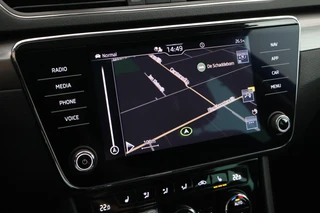 Skoda Superb Combi 1.4 TSI 218pk iV Business Edition Trekhaak Memory Stoelverwarming Virtual Cockpit Navigatie / 22