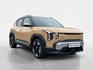 Kia EV2 Plus 42.2 kWh | Navigatie | Climate control | Adaptive cruise control | Stoel + Stuurverwarming | Parkeersensoren voor en achter + parkeercamera achter / 7
