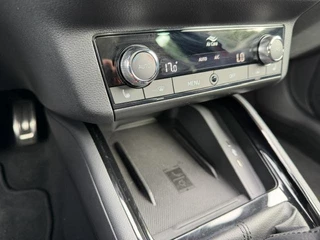 Skoda Scala 1.5 TSI MONTE CARLO I INCL. € 850,00 AFL.KOSTEN + BOVAG GARANTIE / 20