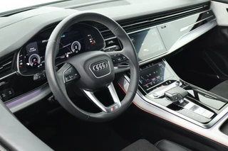 Audi Q7 55 TFSI e 381pk quattro Pro Line S Trekhaak 360Camera B&O Head-Up Keyless Virtual Cockpit Luchtvering Panoramadak 2x S-Line / 4