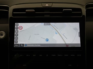 Hyundai Tucson 1.6 T-GDI PHEV Comfort Smart Panoramadak | Trekhaak | Navigatie | Camera / 22