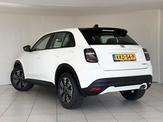 Fiat 600 1.2 Hybrid Icon 145 PK | Apple-Android | Cruise Control | Parkeersensoren / 13