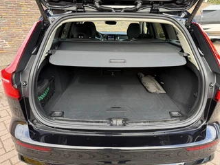 Volvo V60 2.0 T6 AWD Ultra Dark Panodak Leer H&K Head up / 25