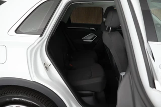 Audi Q3 45 TFSI e 245pk S-Tronic Pro Line Trekhaak Sportstoelen Stoelverwarming ACC Virtual Cockpit Navigatie / 12
