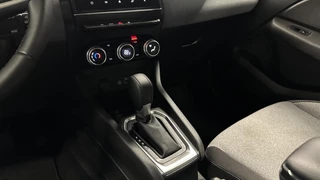 Renault Clio 1.6 E-Tech Full Hybrid 145 evolution CAMERA NAVI CARPLAY CRUISE. / 35
