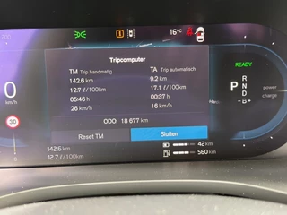Volvo XC60 T6 Plus Dark Recharge AWD Trekhaak | 360 | H/K | Pano | Memory / 29