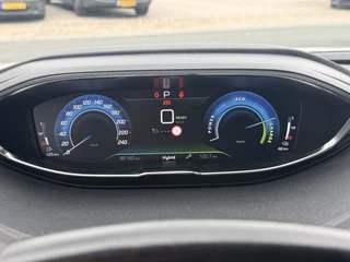 Peugeot 3008 1.6 HYbrid 225 Allure  | LED | Apple/Android | DAB | Keyless | PDC v+a incl. Camera | Standkachel / 60