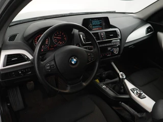 BMW 1-serie 118i | Stoelverwarming | Cruise Control | Parkeersensoren | Navigatie / 15
