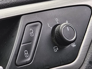 Volkswagen Golf Variant 1.0 TSI Connected NAVI TEL LM PDC CC / 15