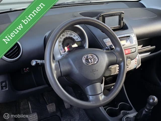 Toyota Aygo 1.0 VVT-i Aspiration / 23