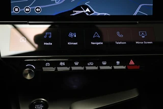 Peugeot e-408 Allure 58 kWh | NIEUW | COMFORT / CONNECT / 360 VISION & DRIVE ASSIST- PACK | STUURVERWARMING | DAB | APPLE | CAMERA / 43