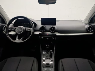 Audi Q2 35 TFSI Pro Line | Trekhaak | Panodak | Adaptive Cruise | Camera | Stoelverw. | CarPlay / 12