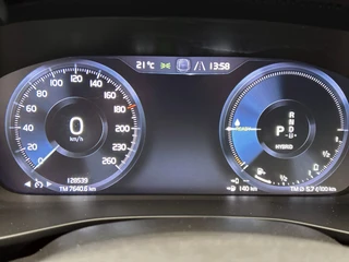 Volvo XC40 1.5 T5 Recharge 262 PK | Camera | Carplay | Elek. Kofferklep | / 28