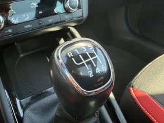 Skoda Kamiq 1.0 TSI Monte Carlo * Panoramadak * Parkeercamera * Navigatiesysteem * Keyless entry* / 23
