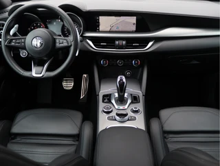 Alfa Romeo Stelvio 2.0 T AWD Veloce  | Leder | H/K | ACC | 21'' / 2