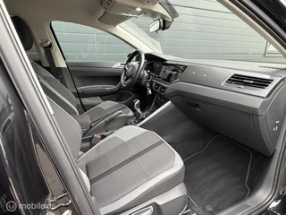 Volkswagen Polo 1.0 TSI Style VOL! CLIMA*ADABCR*PDC*CARPLAY*IQLICHGTS* / 33