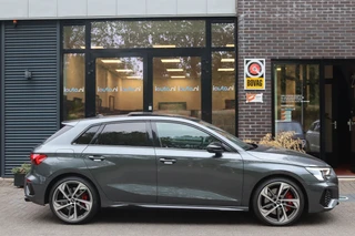 Audi A3 Sportback 2.0 TFSI quattro S3 Edition One  Pano/Matrix LED/B&O/Keyless/Camera/Headup/Elek. stoelen+mem/Elek. klep/19" / 5
