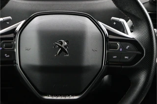 Peugeot 5008 1.2 PureTech Active Pack Business  GT - Trekhaak - All Seasonbanden - Schuif/kantel dak - Virena zekerheidspakket €895 / 24