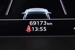 Audi A5 Cabriolet 35 TFSI 150pk S edition Nekverwarming Stoelverwarming Leder Virtual Cockpit Matrix Led 2x S-Line / 37