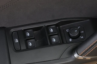 Cupra Formentor 1.5 TSI e-Hybrid SOH-100% 360-camera sportstoelen stoel/stuurverwarming / 33