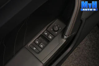 CUPRA Formentor 1.4 PHEV|PANO|STUUR.VERW|CAM|ACC|LED|SOH98% / 46