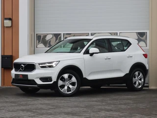 Volvo XC40 1.5 T3 Momentum Pro | Elek. wegklapbare trekhaak / 55