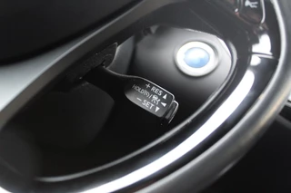 Toyota C-HR 1.8 HYBRID DYNAMIC ALL-SEASON BANDEN STOELVERW. DODEHOEKDETECTIE KEYLESS LED KOPLAMPEN PARK.SENSOREN V+A / 13