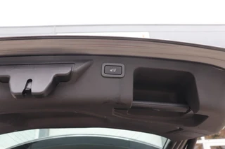 Land Rover Discovery Sport 2.0 SI4 241PK 4WD HSE AUT/LEER/PAN.DAK/CLIMA/STOELVERW./ORIG.NL / 54