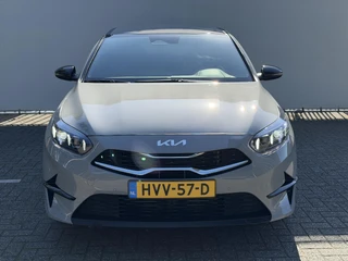 Kia Ceed 1.0 T-GDi 100pk Design Edition / 9