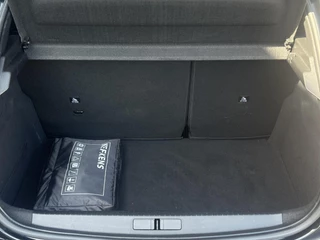 Peugeot 208 1.2 PureTech Allure Pack | Adaptive Cruise Control | Parkeercamera/-sensoren | Keyless Start | Apple Carplay/Android Auto | Climate Control | i-Cockpit | Navigatie | DAB | Full LED | Dealer Onderhouden | / 10