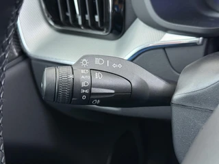 Volvo XC60 2.0 T6 Plug-in hybrid AWD Plus Dark / 31
