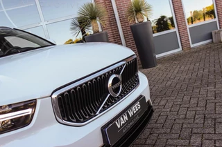 Volvo XC40 1.5 T2 Momentum Core | 1e eigenaar | NL auto | Navigatie | Cruise control | Bluetooth | LED | Parkeersensoren | Bluetooth | Botsherkenning | Rijstrooksensor / 44
