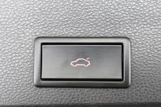SEAT Ateca 1.5 TSI Style Business Intense Stoelverwarming LED Elektrische Achterklep Camera / 33