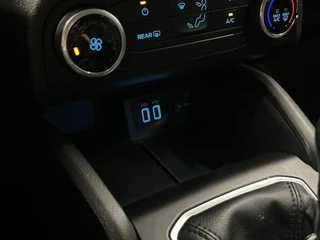 Ford Focus 1.0 EcoBoost Hybrid Trend Edition Business CAMERA / 41