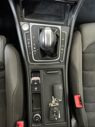 Volkswagen Golf Variant 1.4 TSI Highline DSG|ACC|VIRTUALDASH|TREKHAAK|STOELVERWARMING|APPLECARPLAY| / 21