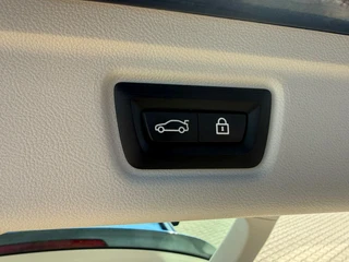 BMW 3-serie Touring 320e High Executive *Laser Koplampen* / 12