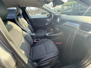 Renault Captur 1.6 E-Tech Hybrid 145 Intens  | LED | Keyless | DAB | Apple / Android | PDC v+a incl. Camera / 28