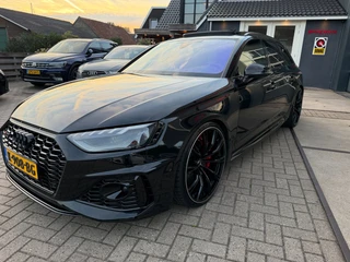Audi A4 Avant 2.9 TFSI RS 4 quattro / Pano / Keramisch / ABT / Top View / Head-Up / Milltek