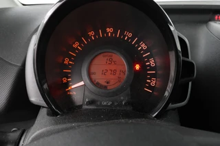 Peugeot 108 1.0 e-VTi Access / 13