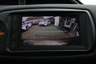 Toyota Yaris 1.5 HYBRID DYNAMIC APPLE/ANDROID KEYLESS CLIMA CAMERA / 22