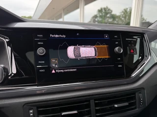 Volkswagen Polo 1.0 TSI Highline Business R NL Auto Pano R-Line Int. Ext. Carplay / 42