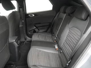 Kia XCeed 1.5 T-GDi GT-Line  - Navigatie - Stoel-/stuurverwarming - Cruise Control - Climate Control - Fabrieksgarantie tot 08-2031 / 32